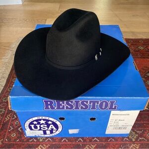 NWT Resistol Wilderness 6X 100% Pure Fur Felt Black Hat Size 7 1/2 w/o Hat Box